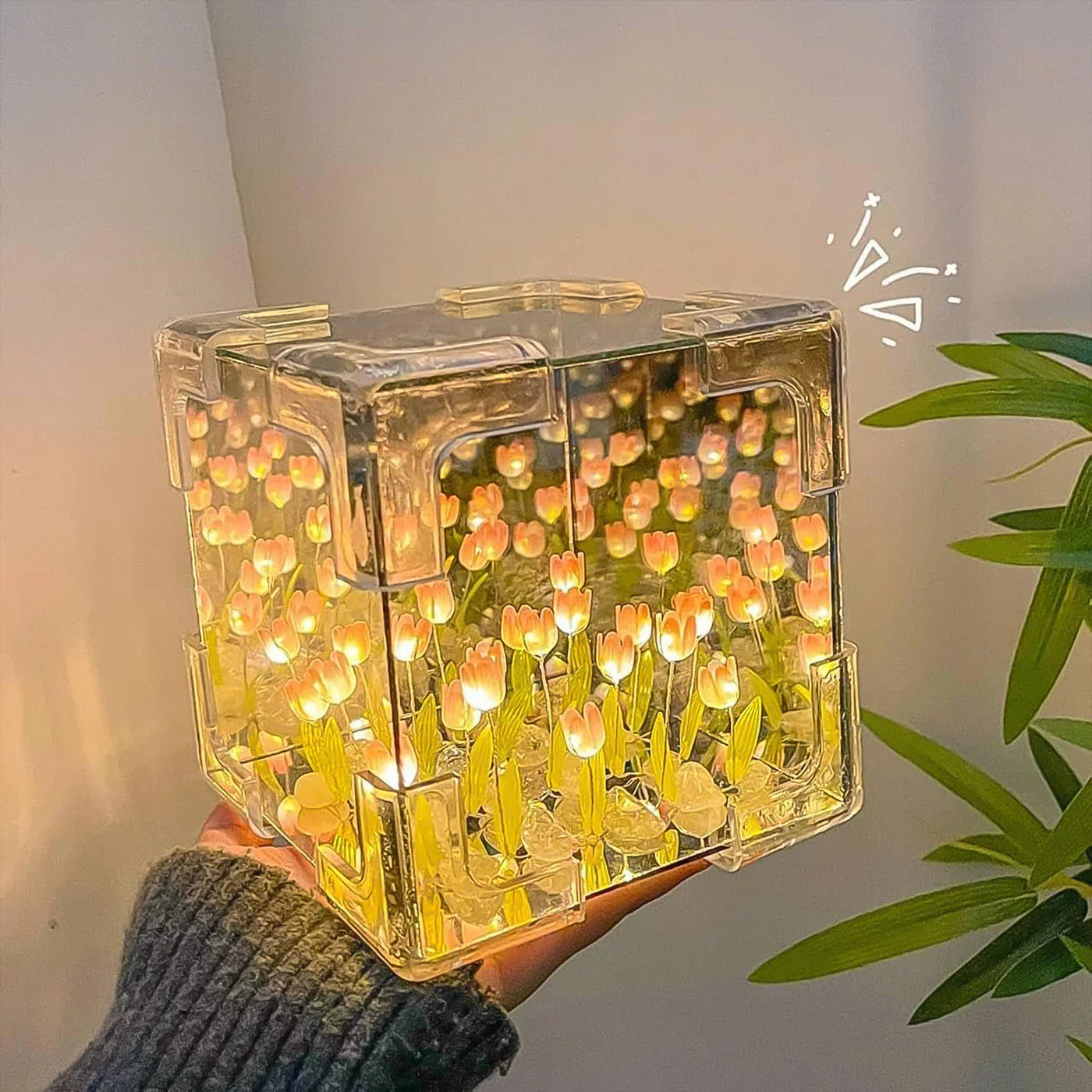 Cube tulip Night Lamp