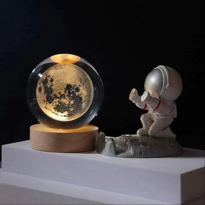 3D Crystal Ball (Moon)